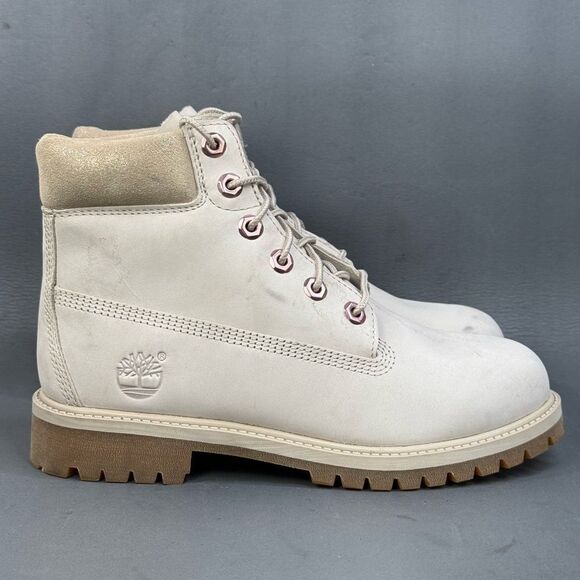 Timberland Women's 6 Inch Premium Boots shoes size 5 - Picture 1 of 8